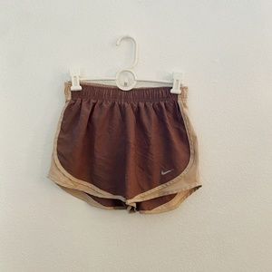 mauve nike dri-fit tempo shorts